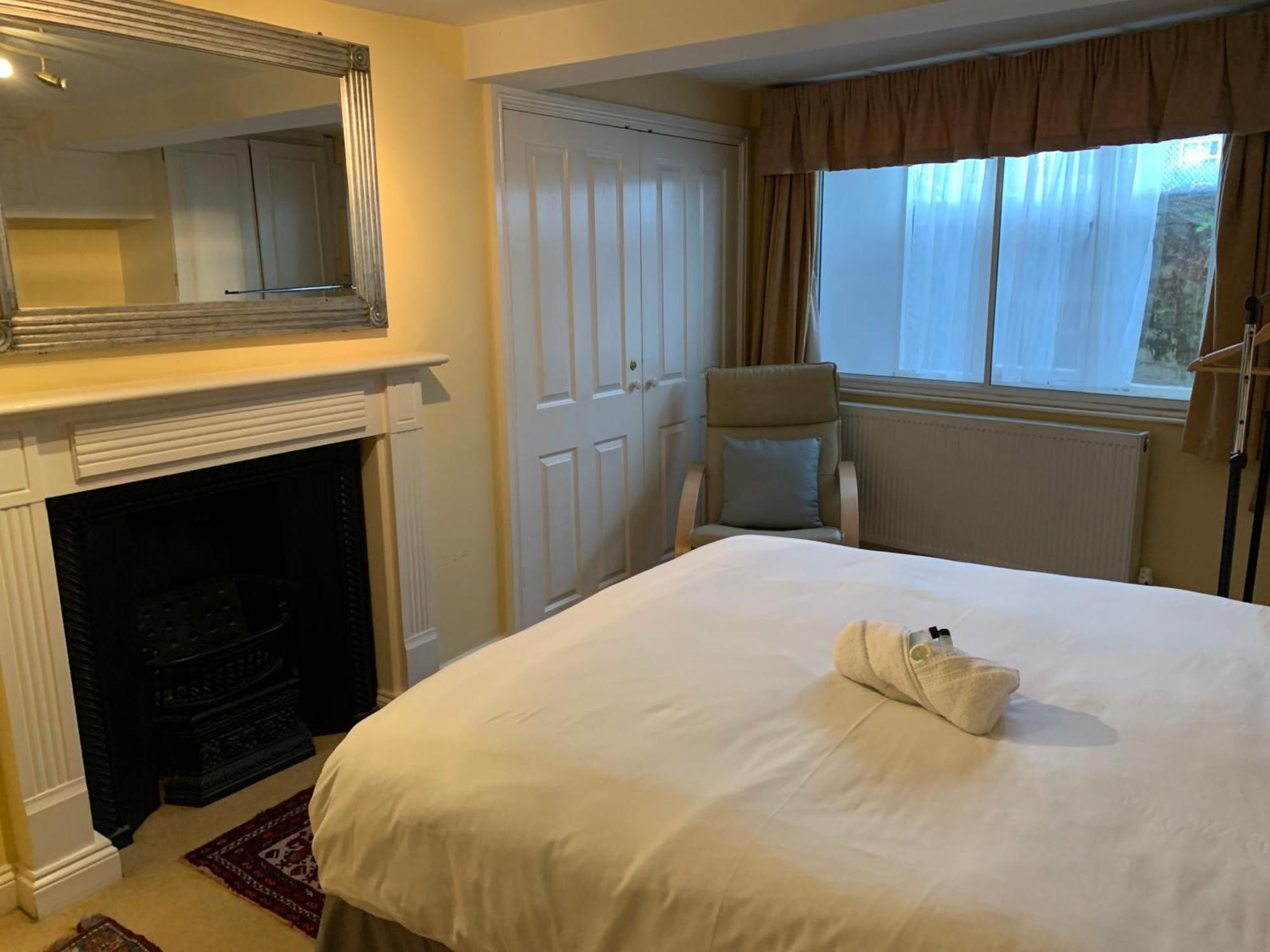 The Red House Hotel Grantham Bilik gambar