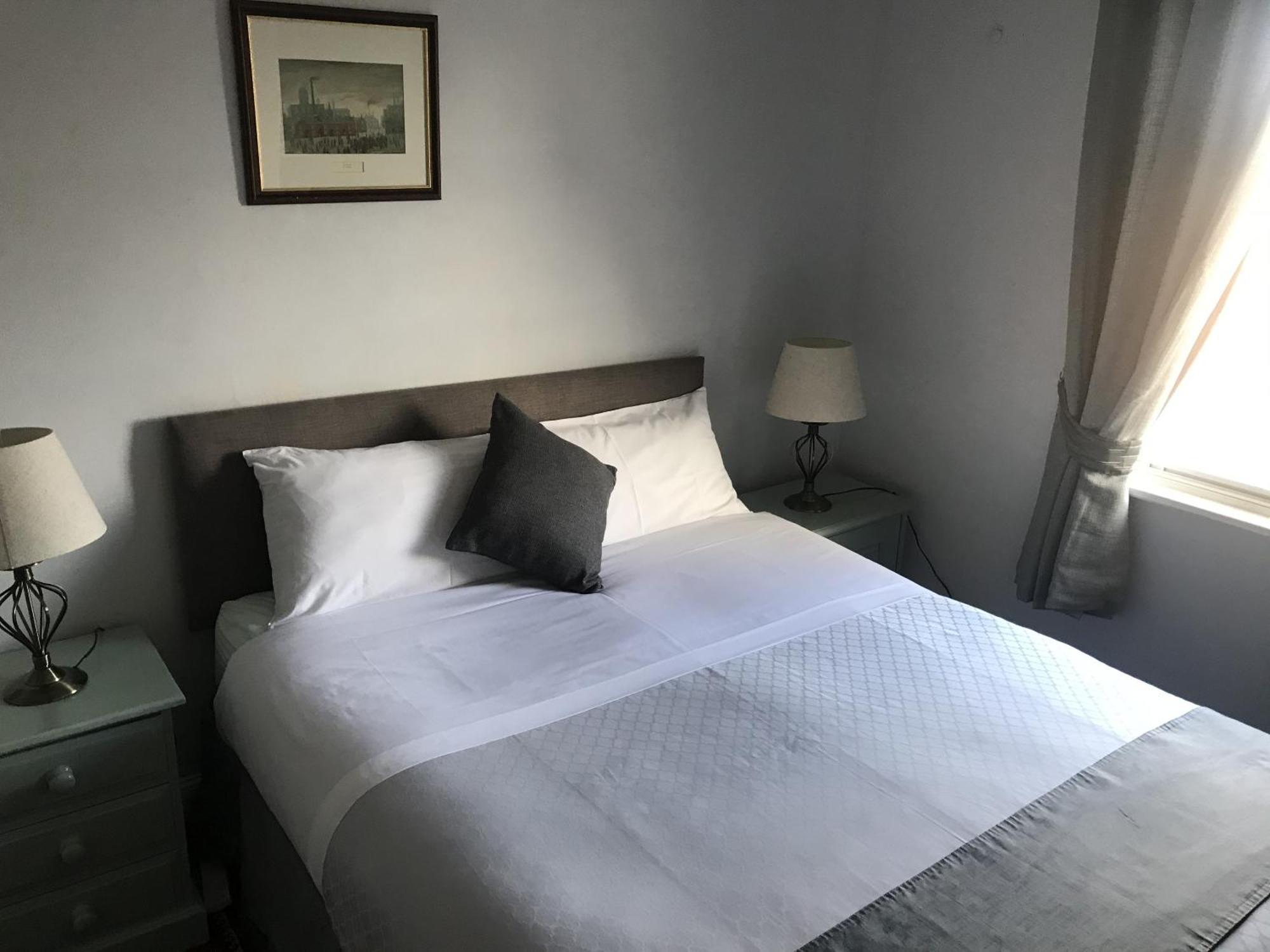 The Red House Hotel Grantham Bilik gambar